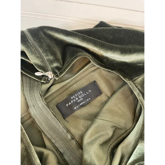 ASOS Paper Dolls Cap Sleeve Velvet Pencil Dress Front Slit Size 8 Petite - Picture 4 of 7